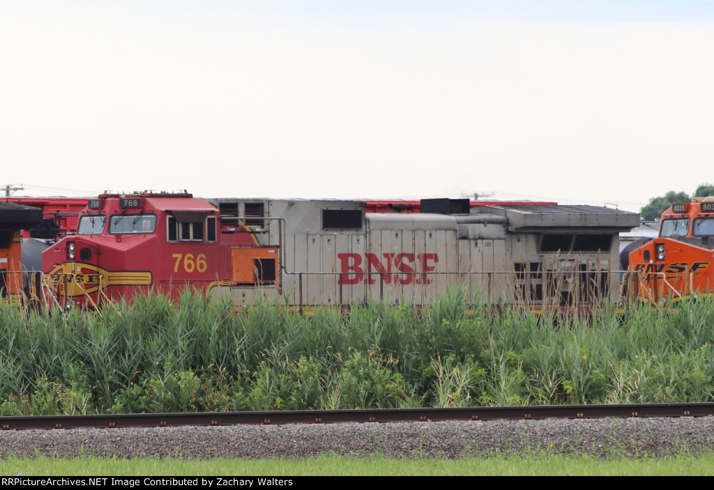 BNSF 766